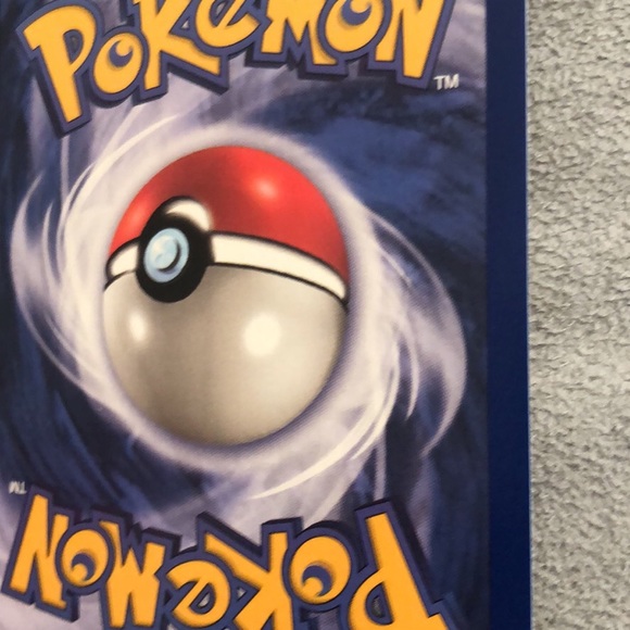 Pokemon Pikachu World Card Collection 58/102